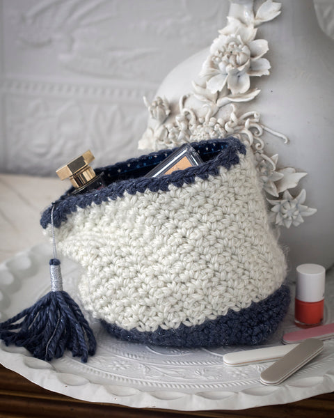 Festive Tote Bag by Nicki Trench, Free Knitting Pattern