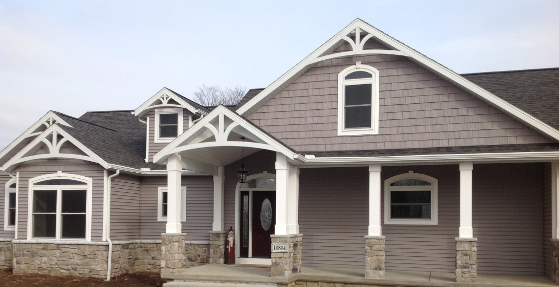 Open-Arch Pediment Paired with Craftsman-Style Gable Brackets