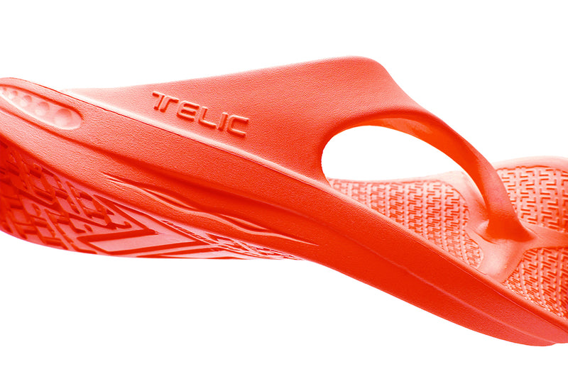 telic women's flip flops