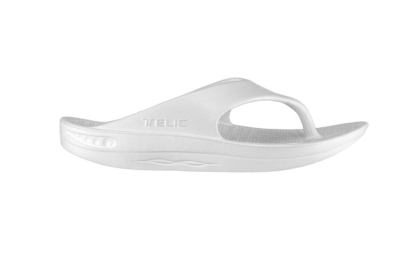 telic women's flip flops