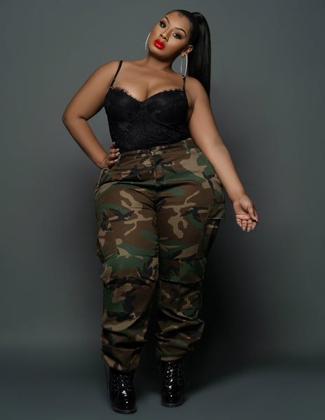 Curvy Camo Pants – Posh Vixen Boutique