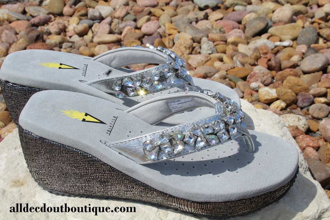 Very Volatile Rock Candy Sandal Silver | All Dec'd Out – All Decd Out