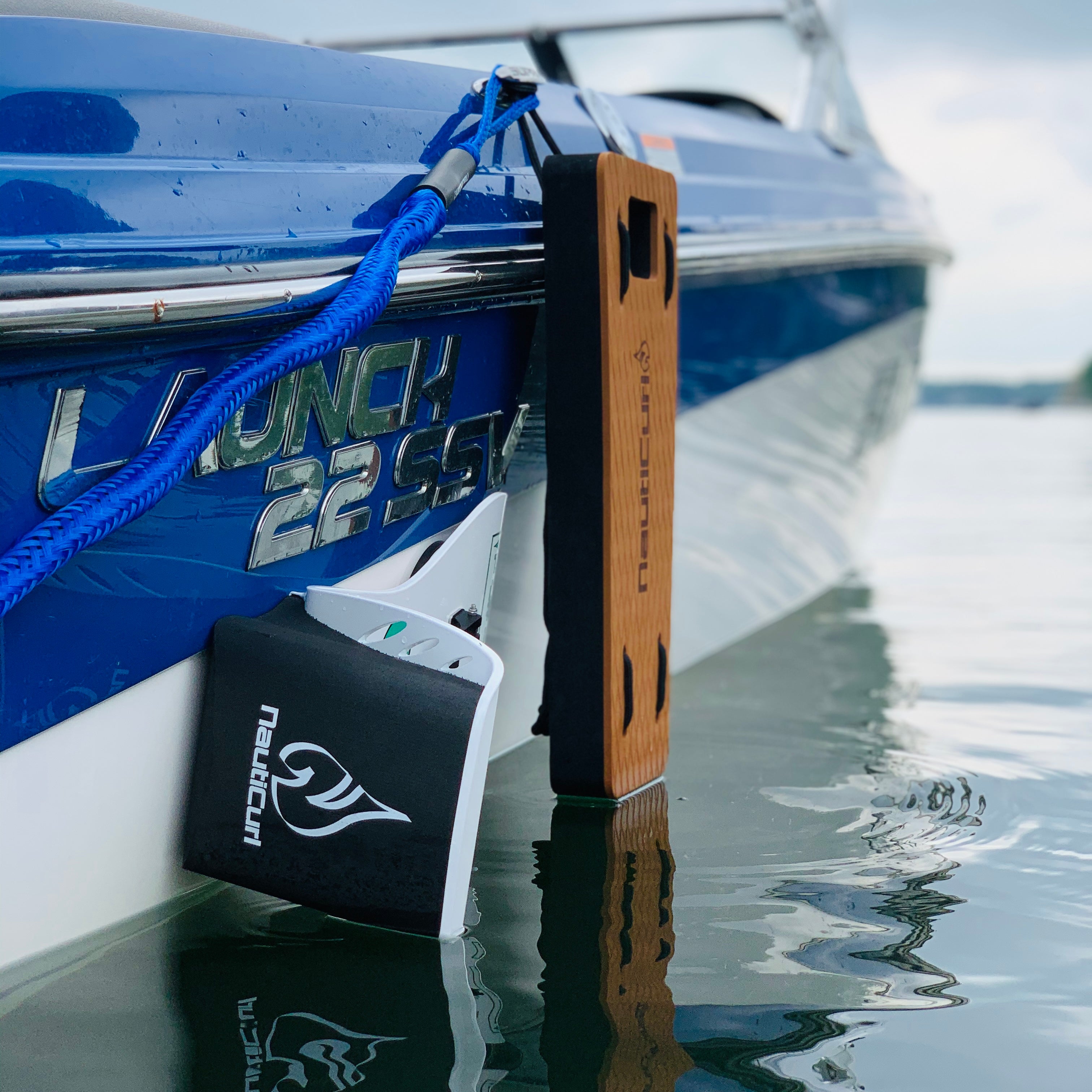 Choosing the Right Boat Hull Type: Deep V vs. Flat Bottom