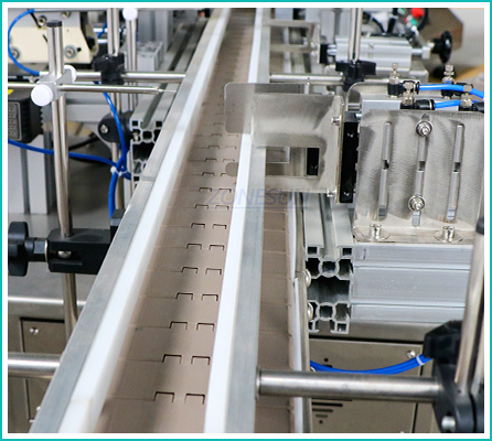 Conveyor of Automatic Bottle Capping Machine