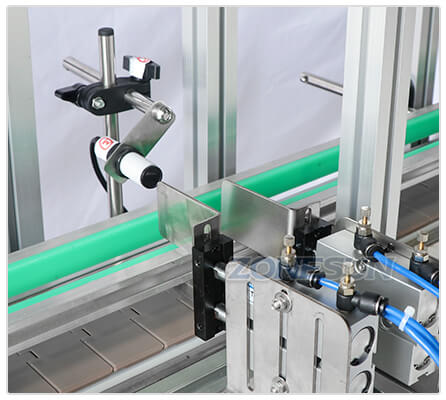 Electric Eye of Desktop Capping Machine With Cap Feeder