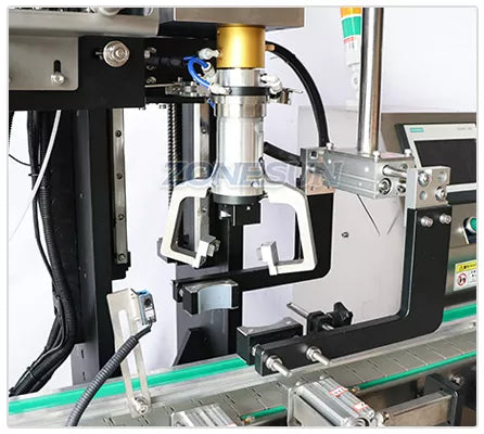 Cappage tête de la machine à camions de pompe de déclenchement