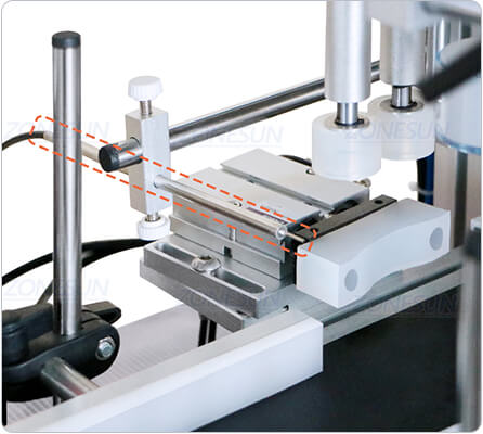 Elektrisches Auge der Desktop -Kappenmaschine