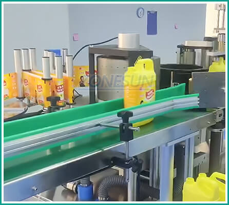 labeling structure of bottle hot melt glue labeling machine-1