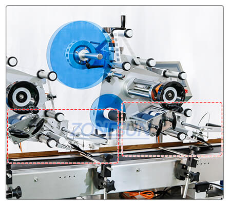 labeling structure of double heads labeling machine for mylar bags