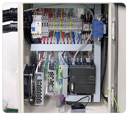 Circuit de la machine d'étiquetage en carton plat