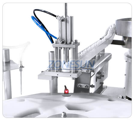 cap placing structure of liquid filling capping machine