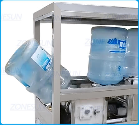 bottle rinsing structure of mineral water filling capping machine