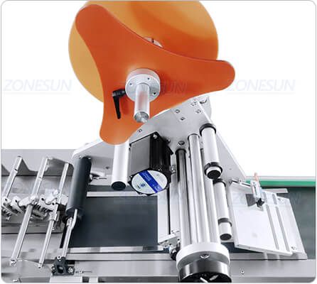 label winding structure of tabletop pouch labeler