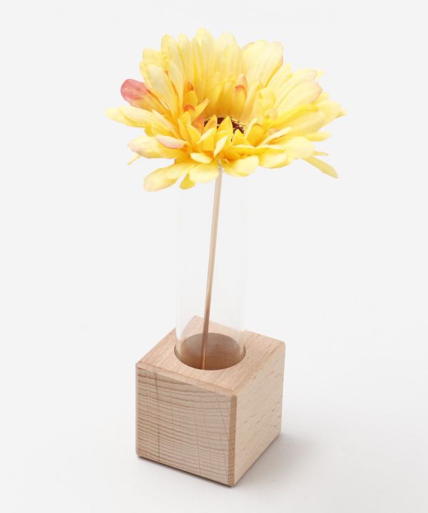 Gerbera KANZASHI Hairpin with Stand