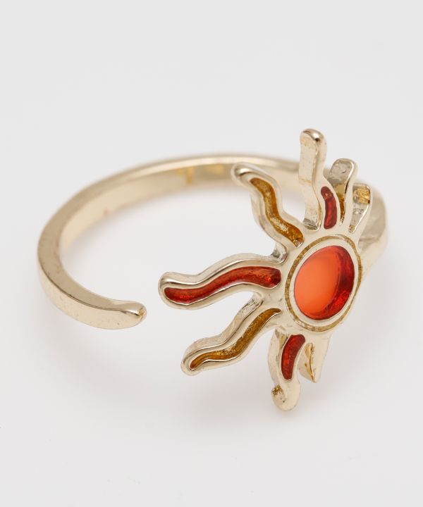 Amulet Ring