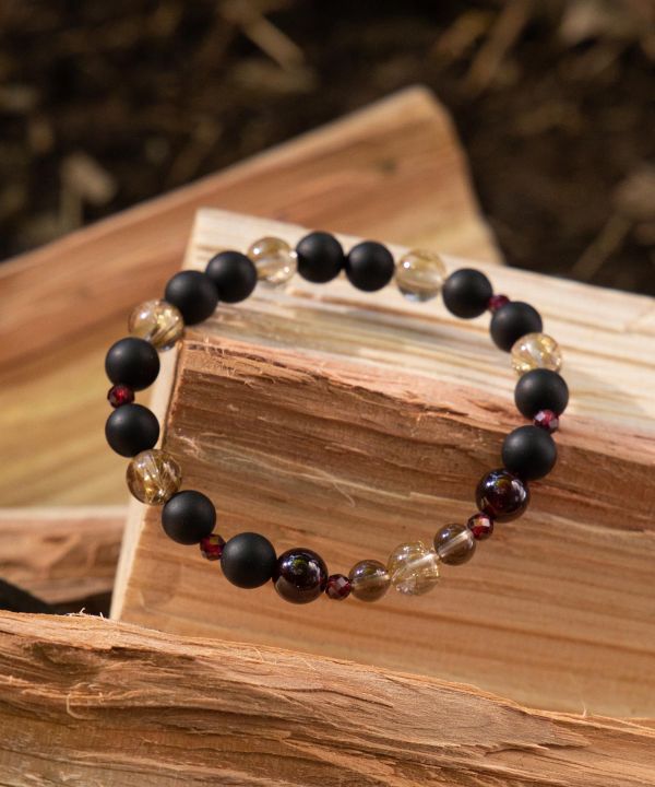 KAGARIBI - Rutilated Quartz Bracelet