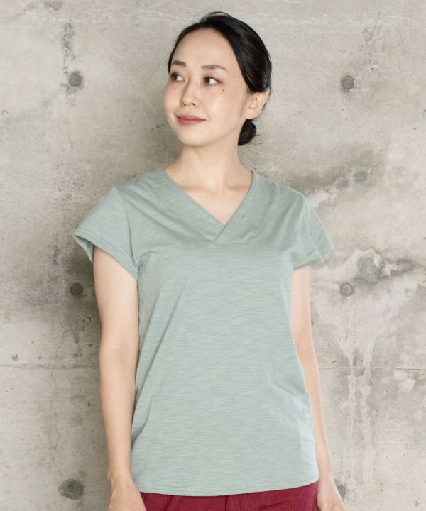 Plain JUBAN Top