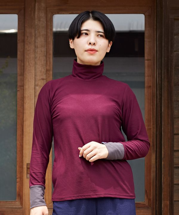 Bi Color TOKKURI Turtleneck Top