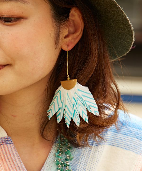 Feather Volume Earrings