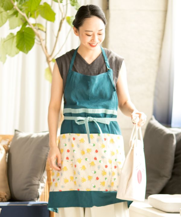 SAKE Motifs Apron