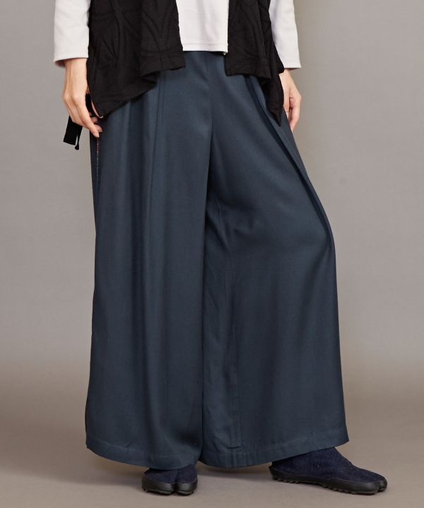 Hakkake Hakama Style Pants