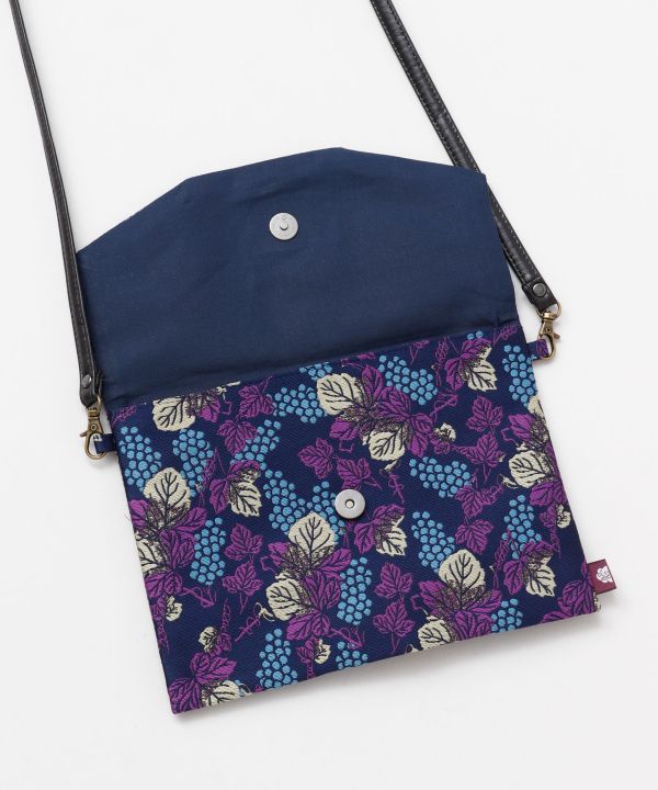 Yama-yosooi Shoulder Bag