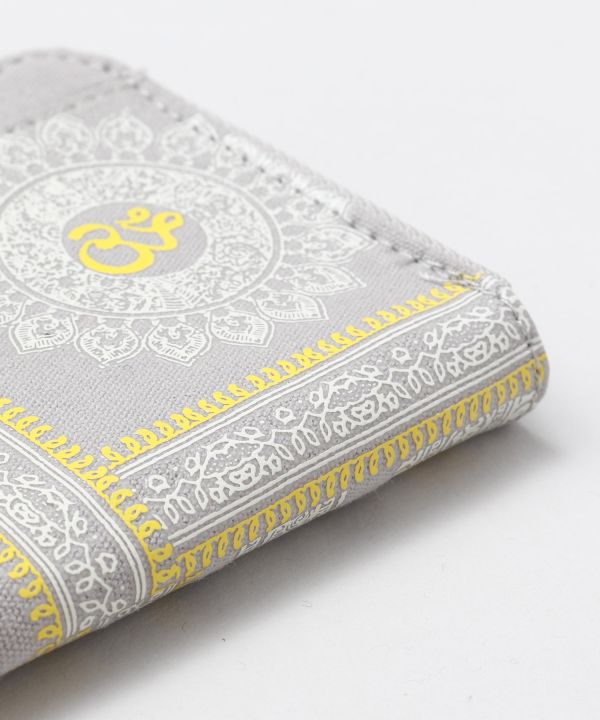 OM Compact Zip Wallet