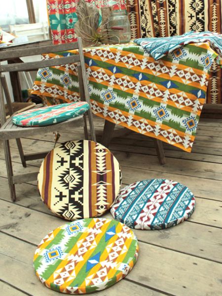 Navajo Pattern Round Cushion