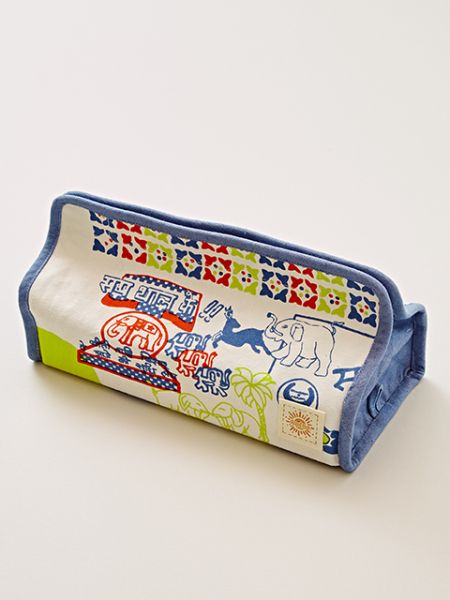 World Trip Triple Tissue Box Case