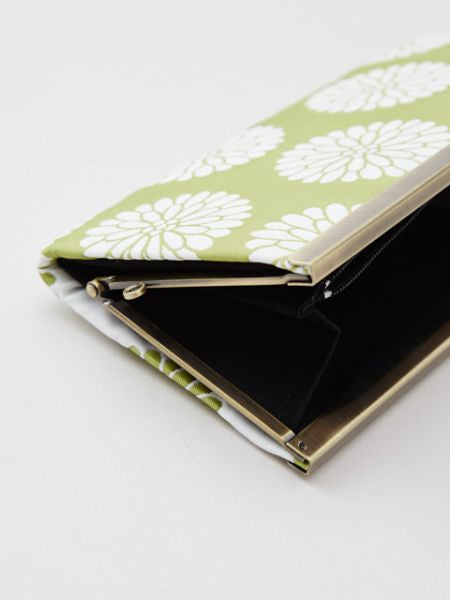 Floral Matelasse GAMAGUCHI Wallet