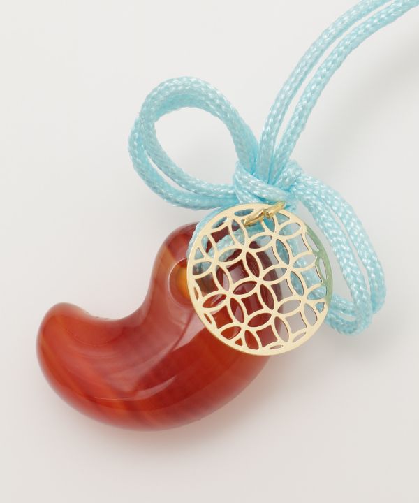 MAGATAMA Necklace