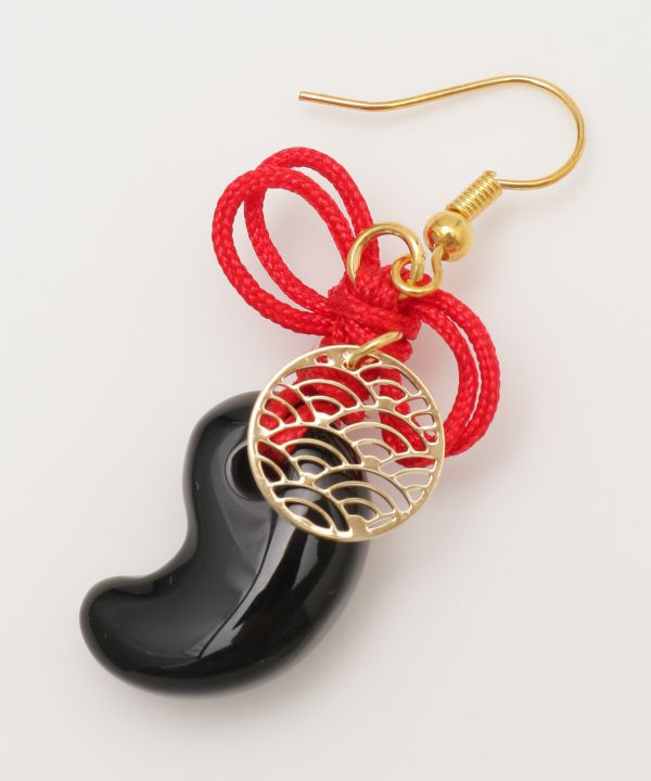 MAGATAMA Earrings