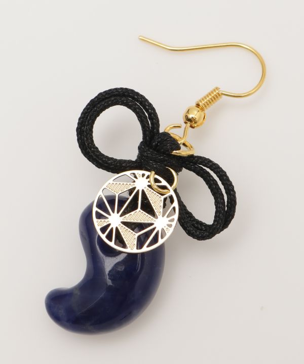 MAGATAMA Earrings