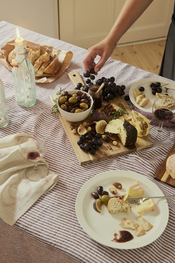 Lino Raita Tablecloth Sand | Finlayson