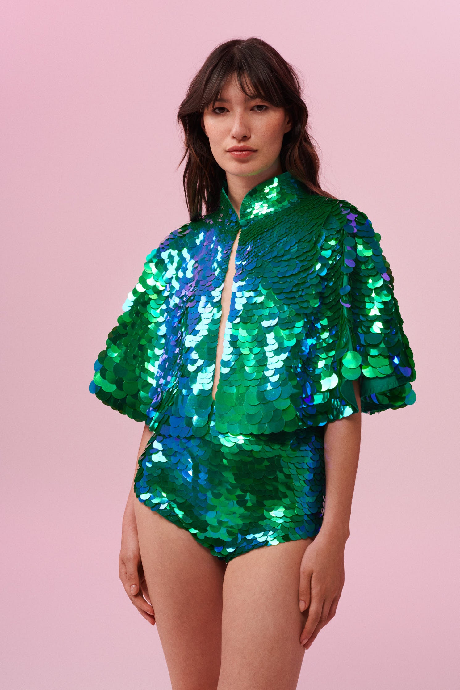 Rosa Bloom Eclipse Sequin Cape in Emerald