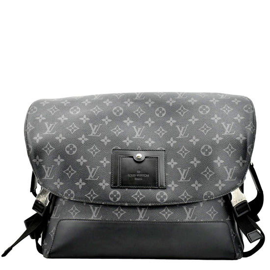 Louis Vuitton Messenger PM Voyager Eclipse - Luxury Helsinki