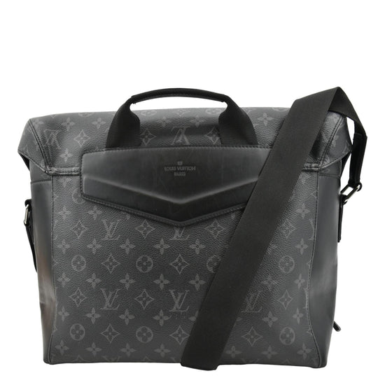 LOUIS VUITTON Messenger Voyager MM M40510 Shoulder Bag Monogram