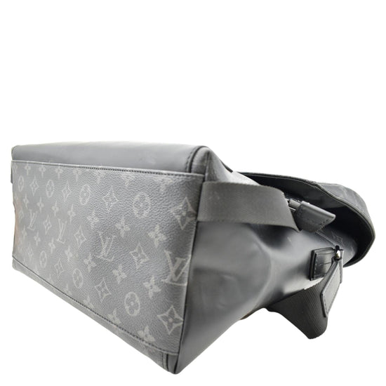 LOUIS VUITTON Messenger Voyager MM M40510 Shoulder Bag Monogram