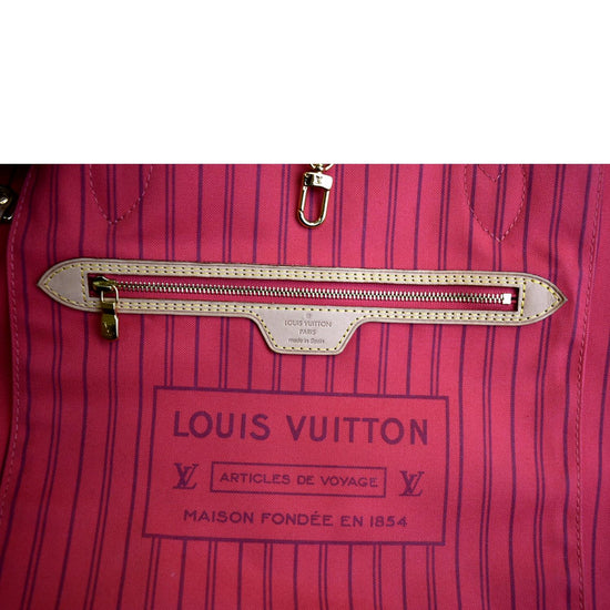 Louis Vuitton Limited Edition 2015 Grenade Monogram V Neverfull MM Tote Bag  For Sale at 1stDibs