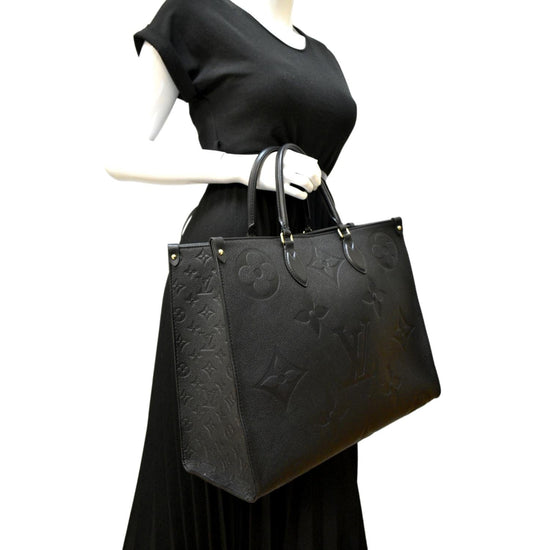 Onthego leather tote Louis Vuitton Black in Leather - 32734915