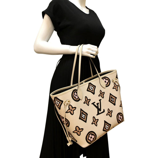 LOUIS VUITTON Monogram Giant Wild at Heart Neverfull MM Creme | FASHIONPHILE