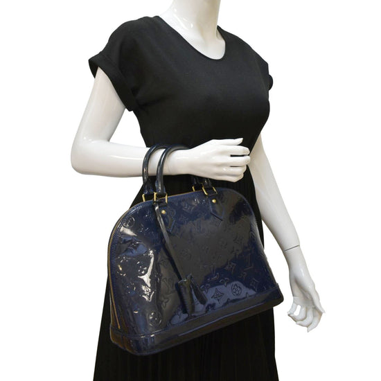 Louis Vuitton Monogram Vernis Alma PM in black patent leather ref.394121 -  Joli Closet