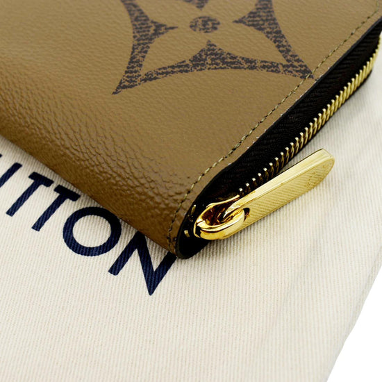 New Authentic Louis Vuitton Giant Monogram Reverse Canvas Zippy Wallet