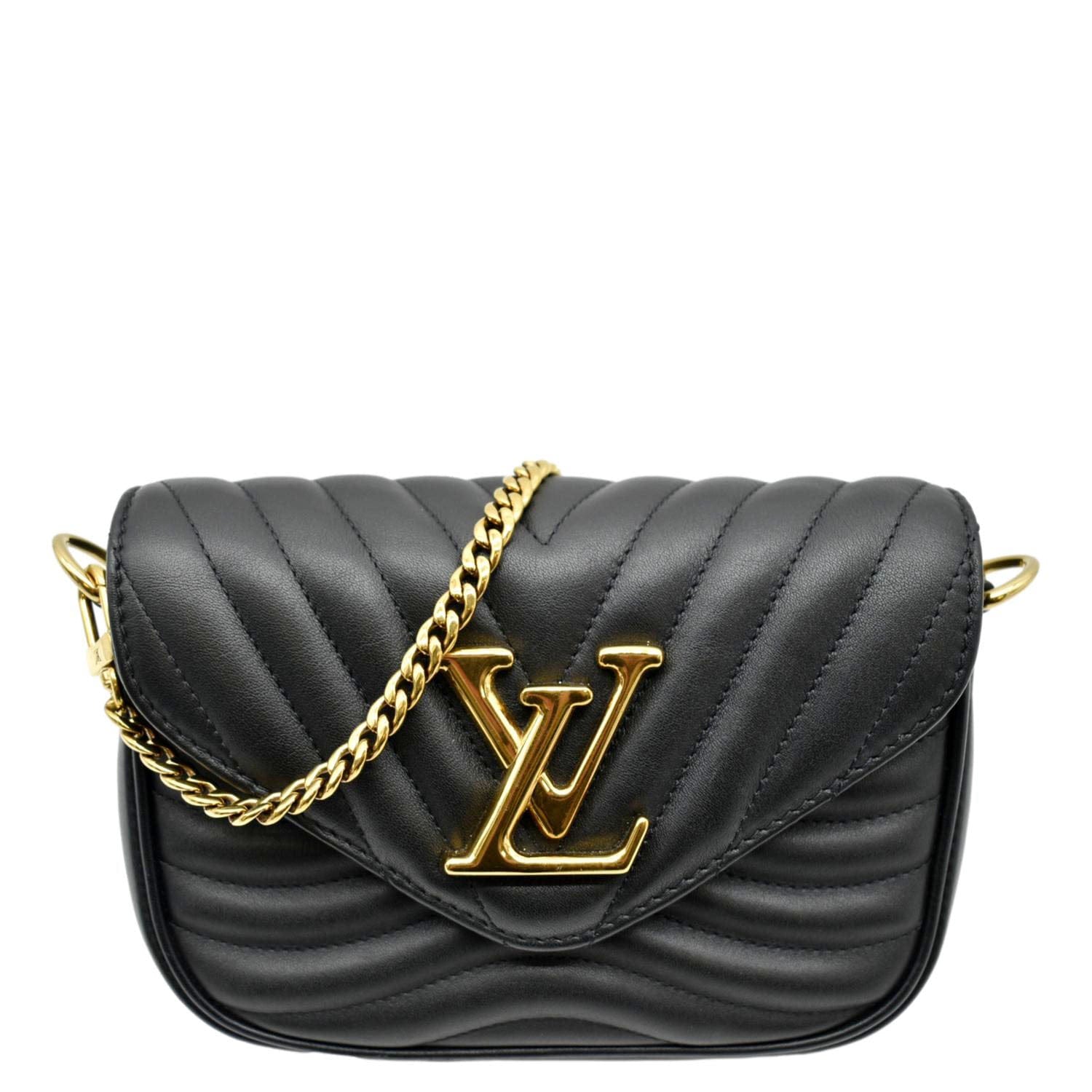 LOUIS VUITTON New Wave Multi Pochette Leather Chain Shoulder Bag Light