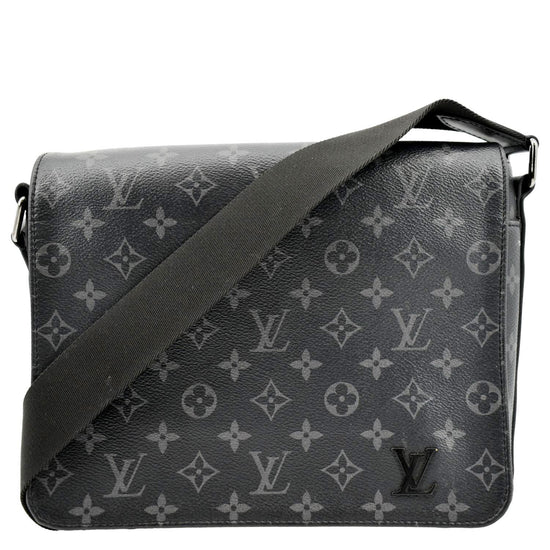 Chic Louis Vuitton District Messenger Bag PM Black Monogram - Free Shipping  USA - The Happy Coin