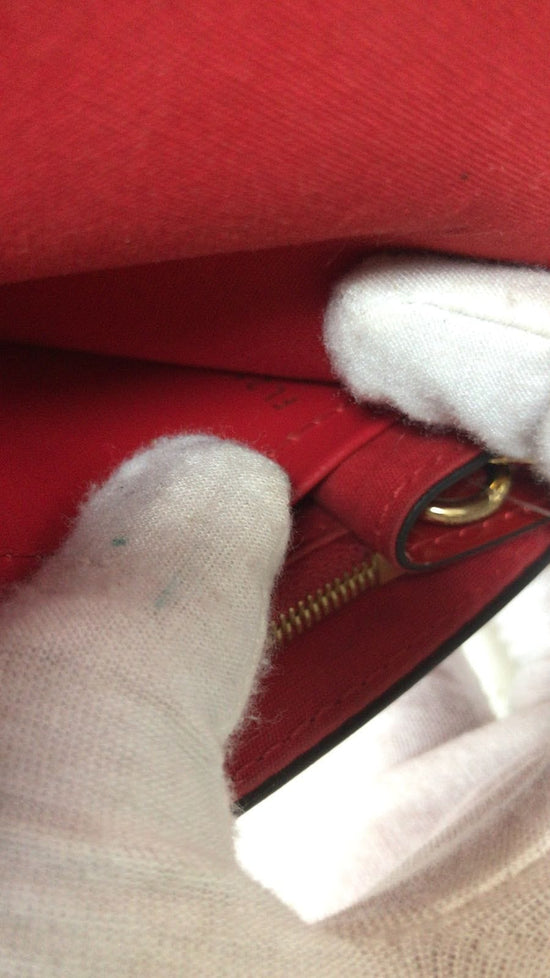 Sherwood Louis Vuitton Handbags Red Patent leather ref.9520 - Joli