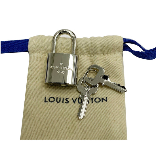 Louis Vuitton Padlock and keys Silvery Silver-plated ref.22445