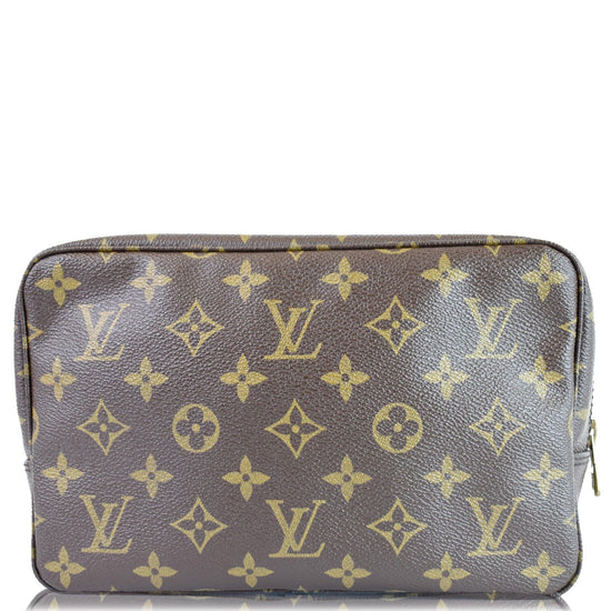 Louis Vuitton Trousse Toilette 23 Cosmetic Pouch - Farfetch