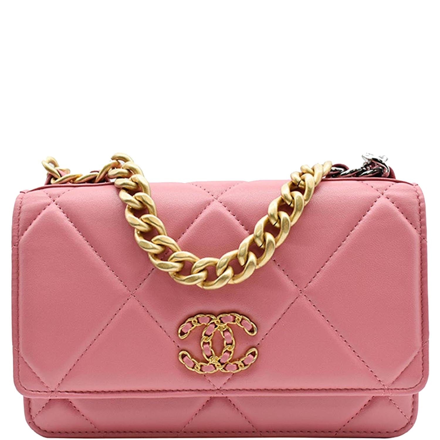 Wallet on chain double c leather crossbody bag Chanel Pink in Leather -  34349906