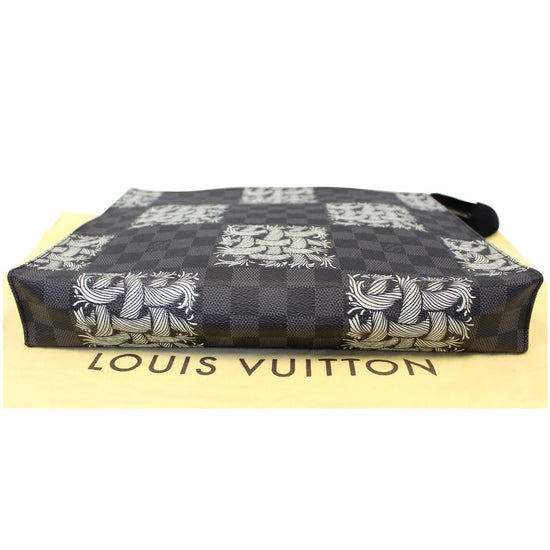 LOUIS VUITTON CHRISTOPHER NEMETH JOUR POCHETTE GM IN DAMIER GRAPHITE -  Still in fashion